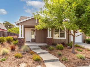 9411 Oak Trail Cir, Santa Rosa, CA 95409