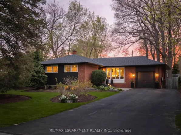 1491 Trenton Rd, Oakville, ON L6L 1K9
