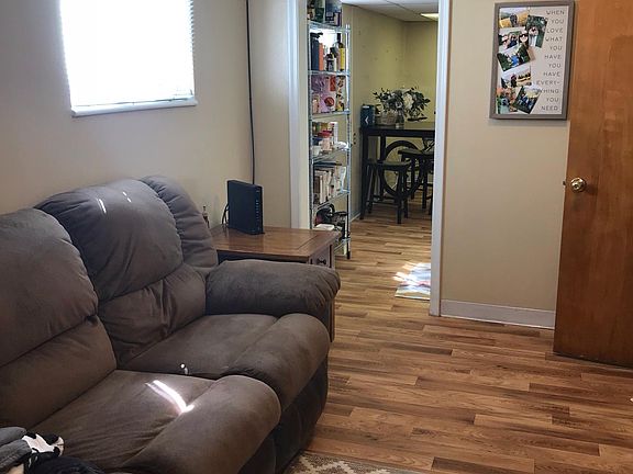 4th image of 1317 E Downington Ave #B