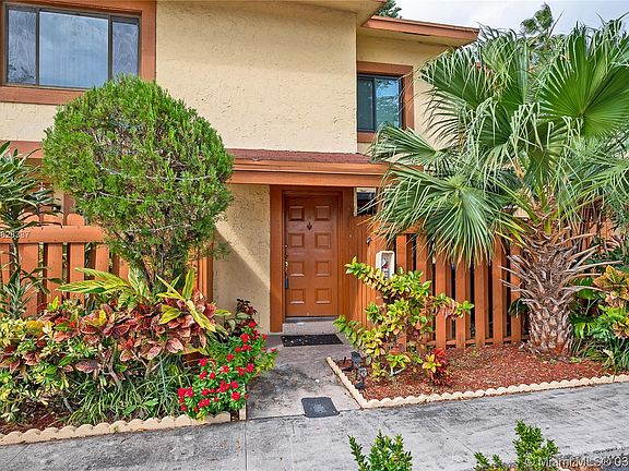 2nd image of 7729 Balboa St #7729