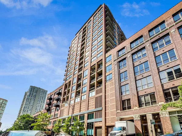 400 W Ontario St APT 1005, Chicago, IL 60654
