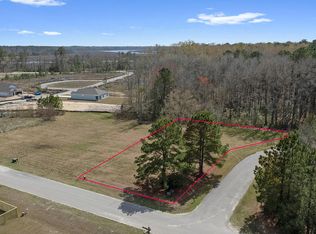 1082 Settings Dr E, Yemassee, SC 29945