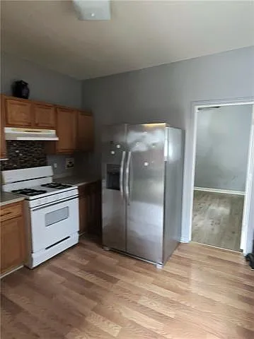 707 S Solomon St — Photo 9