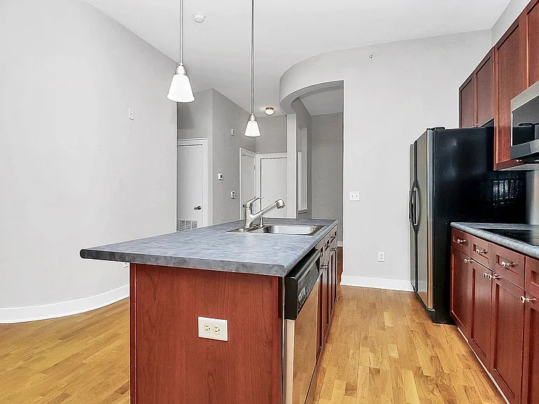 712 N Davidson St — Photo 9
