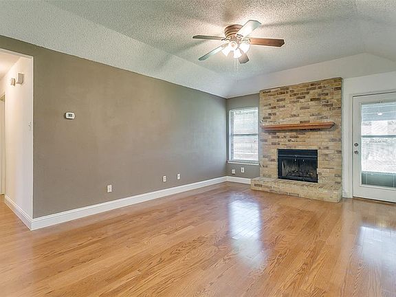 3rd image of 5807 Woodsetter Ln