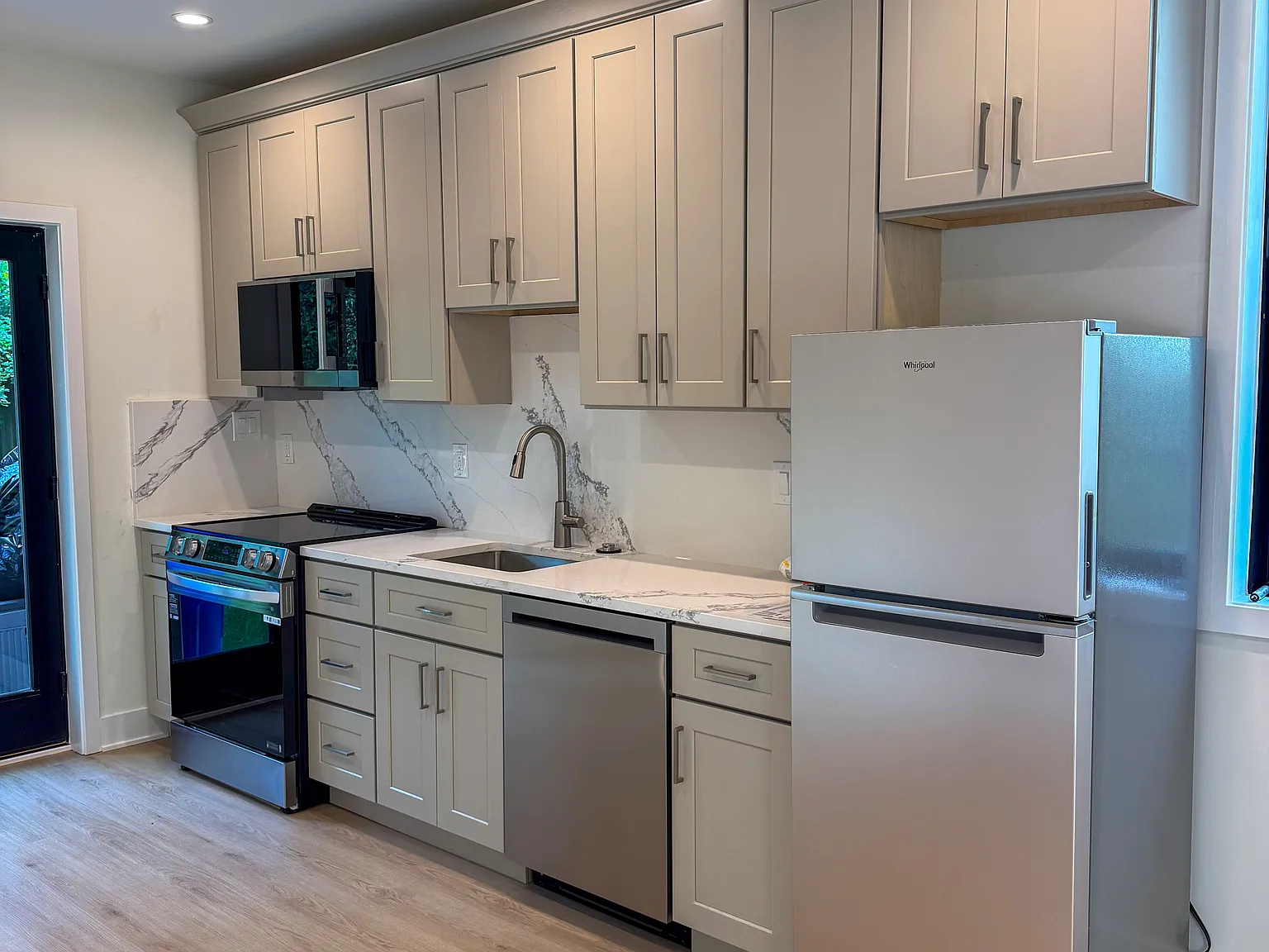 10228 Sager Ave ADU — Photo 2
