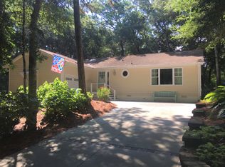 178 Loblolly Dr, Pine Knoll Shores, NC 28512