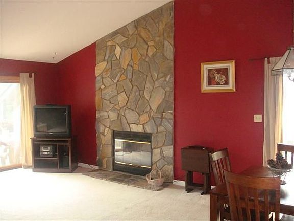 3rd image of 622 Mallard Head Ln
