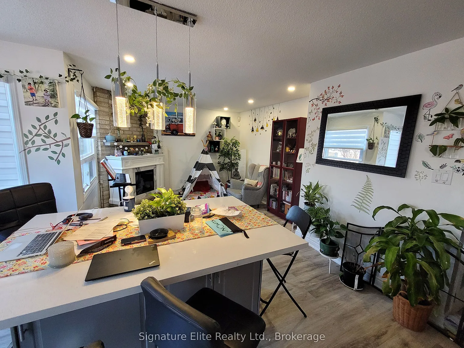 4 bed, $3,750 — Photo 2