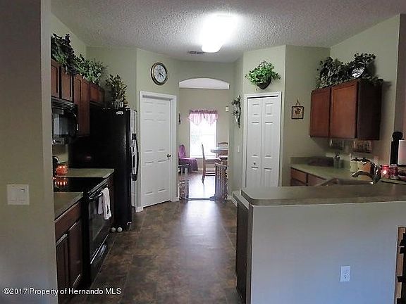 5th image of 12449 Meinert Ave