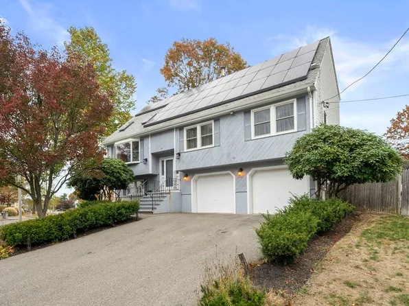 83 Bittersweet Ln, Randolph, MA 02368