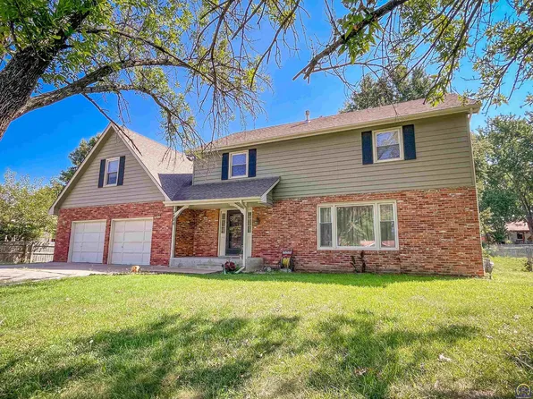 3006 SE Burton St, Topeka, KS 66605