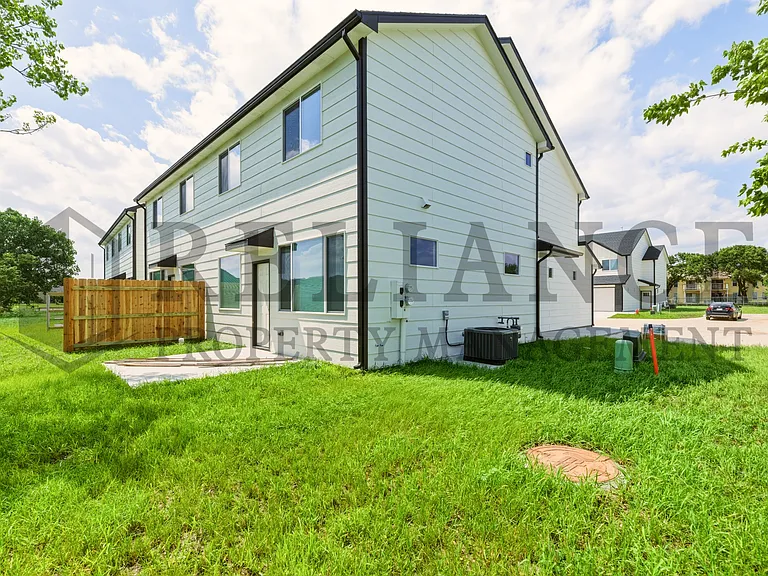 7514 E 36th St N #200 — Photo 3