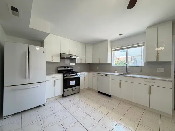 127 Darnell Ln Floor 2, Staten Island, NY 10309