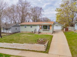 3606 Dryden Dr, Madison, WI 53704