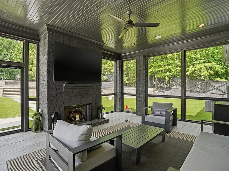 3020 Wallace Rd — Photo 48