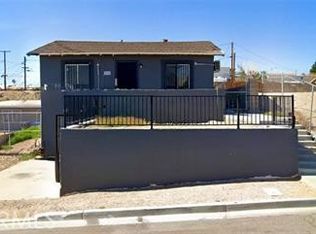 512 E Fredricks St, Barstow, CA 92311