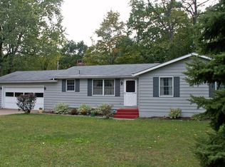 732 Boyer Rd, Erie, PA 16511