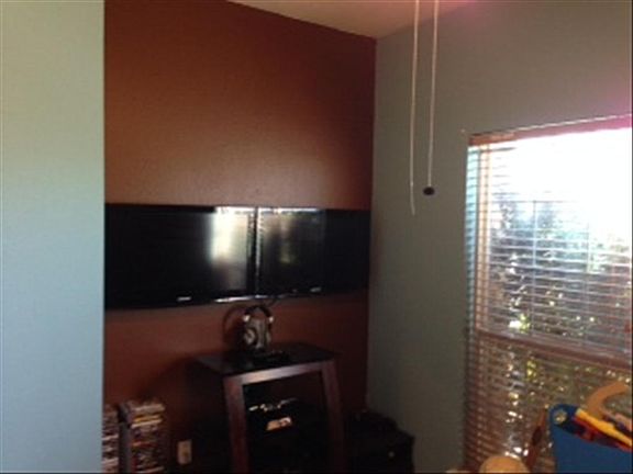 3rd image of 6207 S Fannin St