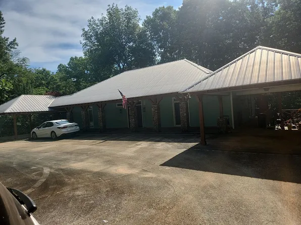 857 Hatchet Creek Ln, Goodwater, AL 35072