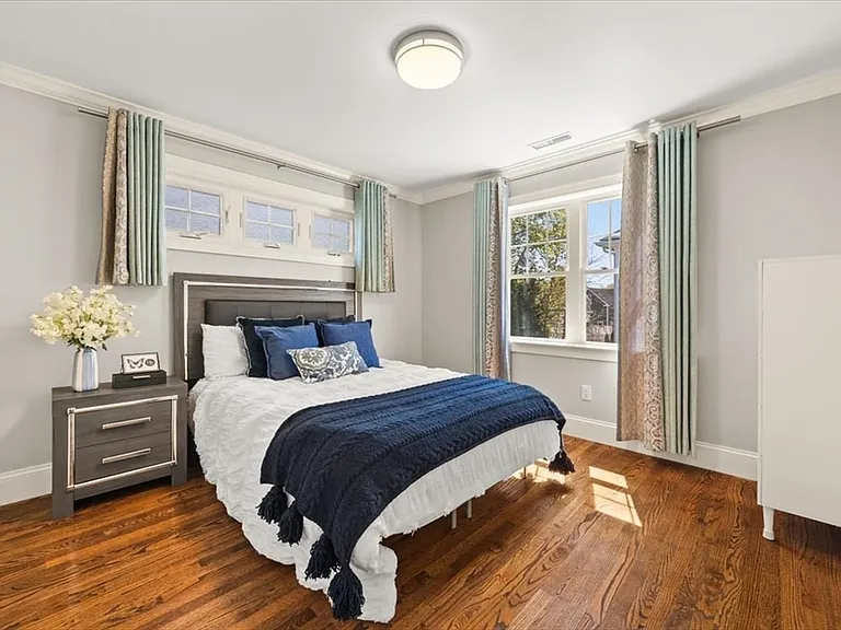 20 Dalby St #20 — Photo 24
