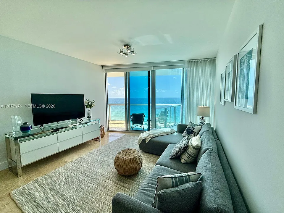 17001 Collins Ave #1903