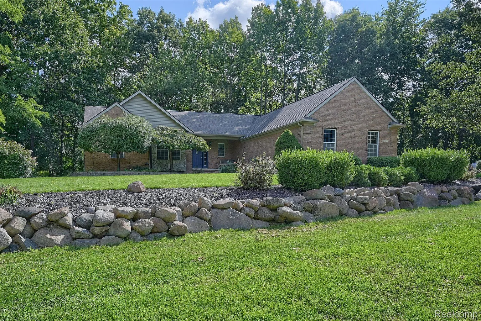 101 Moon Ridge Dr photo 1