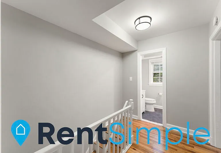 1300 S Barton St #338 — Photo 7