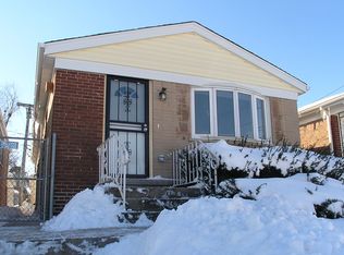 7953 S Woodlawn Ave, Chicago, IL