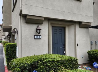 969 S Bluff Rd, Montebello, CA 90640