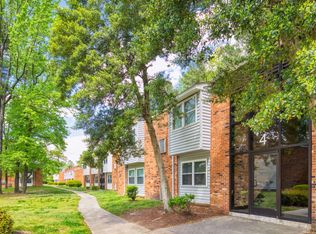 Pinewood Apartment Homes, Hampton, VA 23666