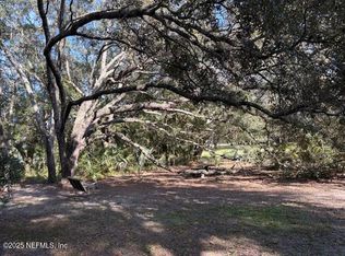 108 Robin Rd, Pomona Park, FL 32181