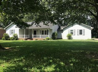102 Tanglewood Dr, Manchester, TN 37355