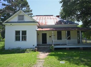 900 6th St, Colfax, LA 71417