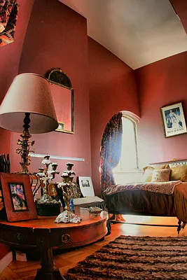 Rented by Synergy NYC | media 21