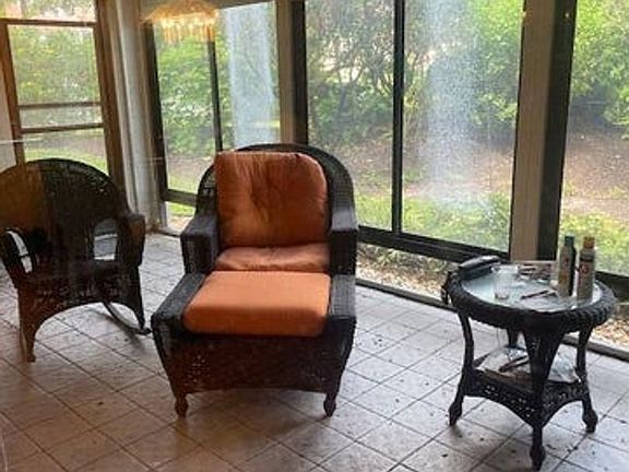 5th image of 5750 Fairway Park Ct APT 101