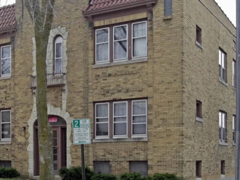 1717 E Beverly Rd #3 — Photo 1