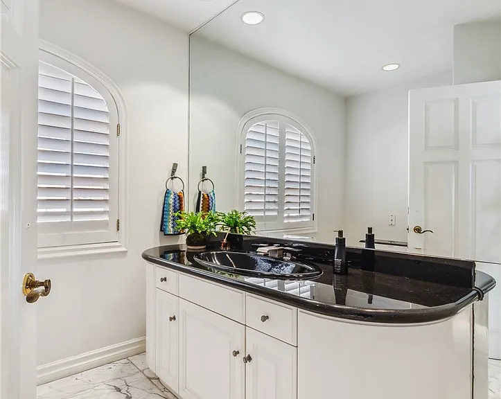 6020 Lido Ln — Photo 59