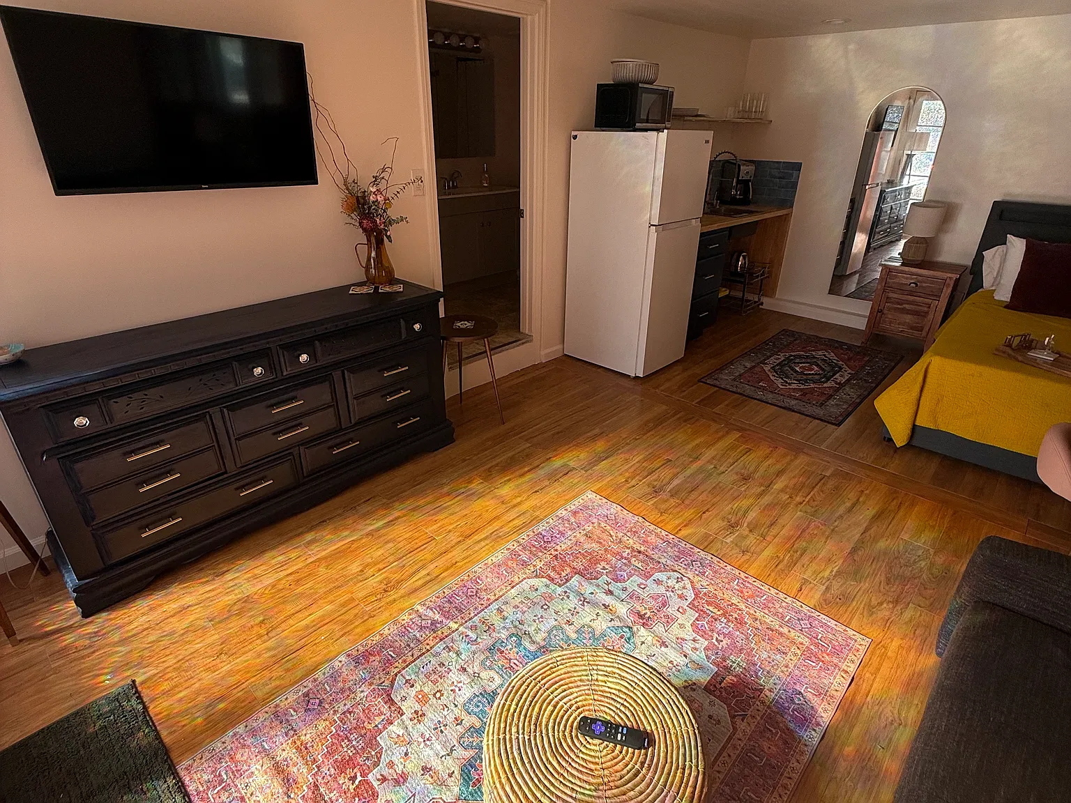 6751 Sunnybrae Ave — Photo 2