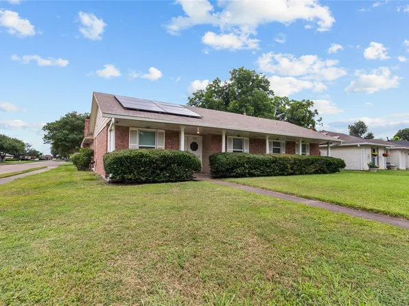 4322 Aztec St, Pasadena, TX 77504