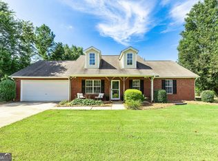 125 Meadow View Dr, Jackson, GA 30233