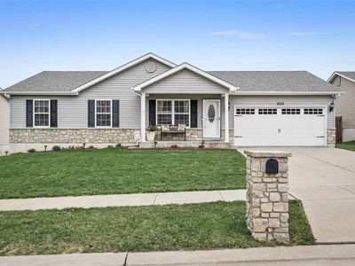 410 Prairie Creek Dr, Wentzville, MO, 63385