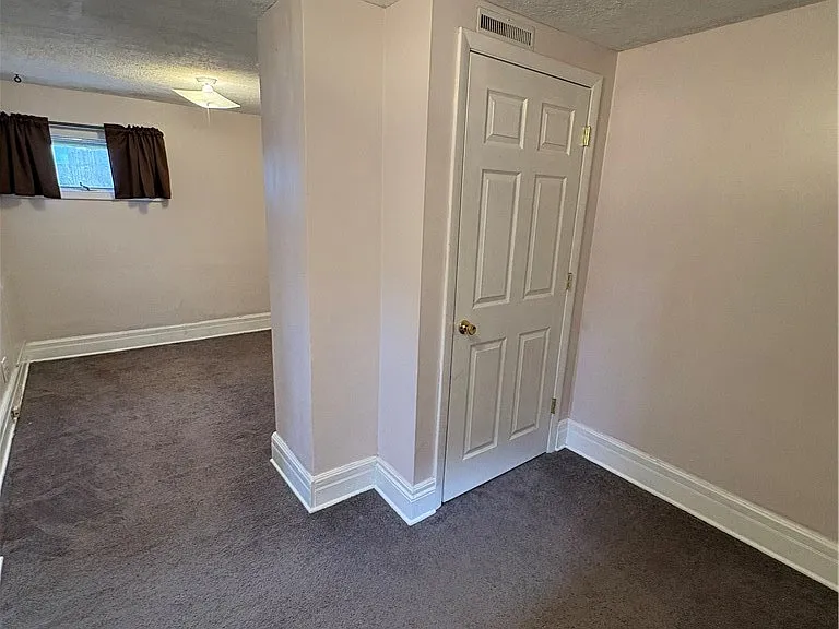 57 Abbottsford Pl — Photo 32