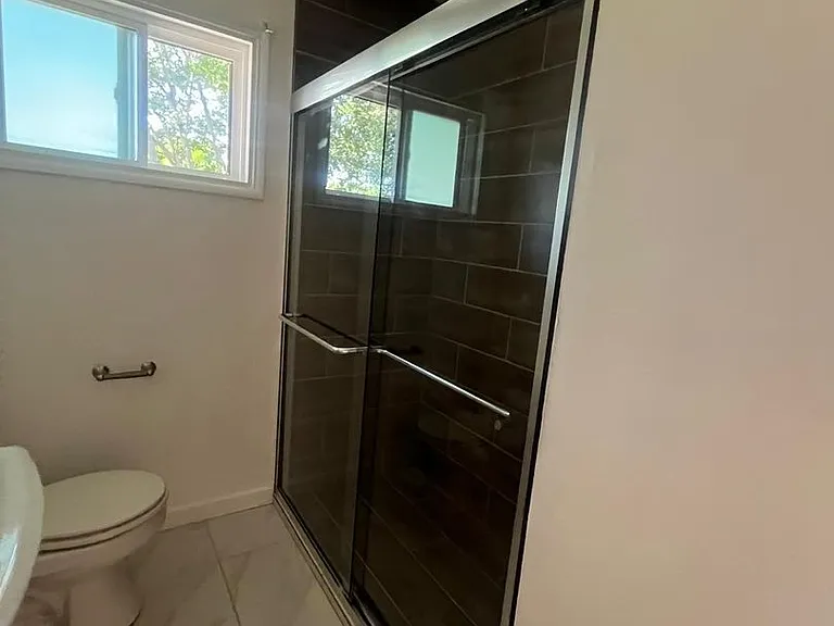 8409 Topanga Canyon Blvd — Photo 13