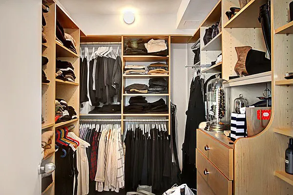 Rented by Kian Realty | media 14