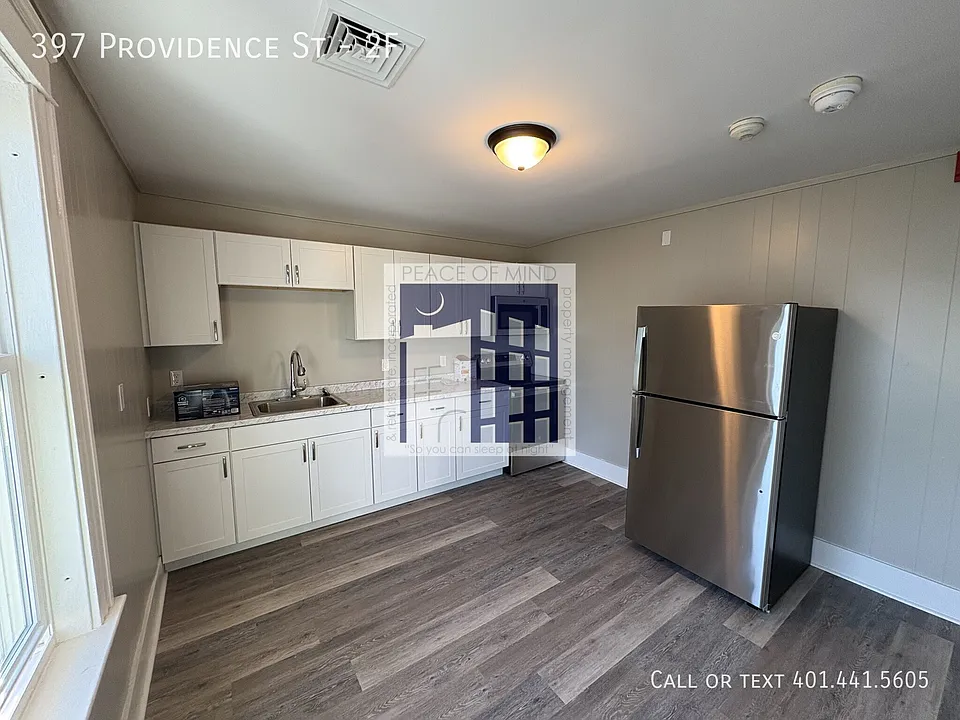397 Providence St #2F