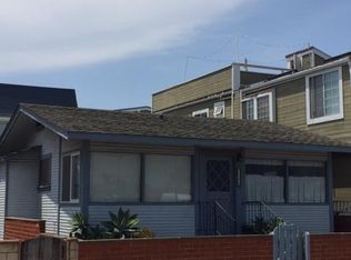 715 W Balboa Blvd, Newport Beach, CA 92661