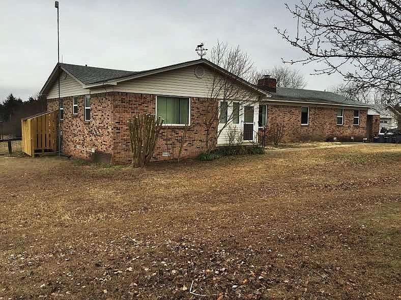 1st image of 226 Irish Dr