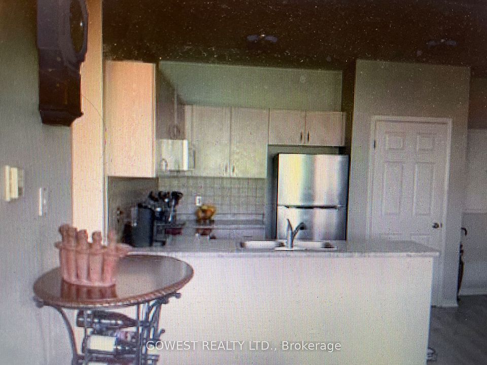 2nd image of 106 McMurchie Ln #3