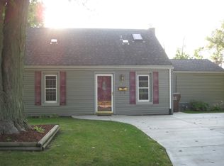 659 Lakeview Dr, Manteno, IL
